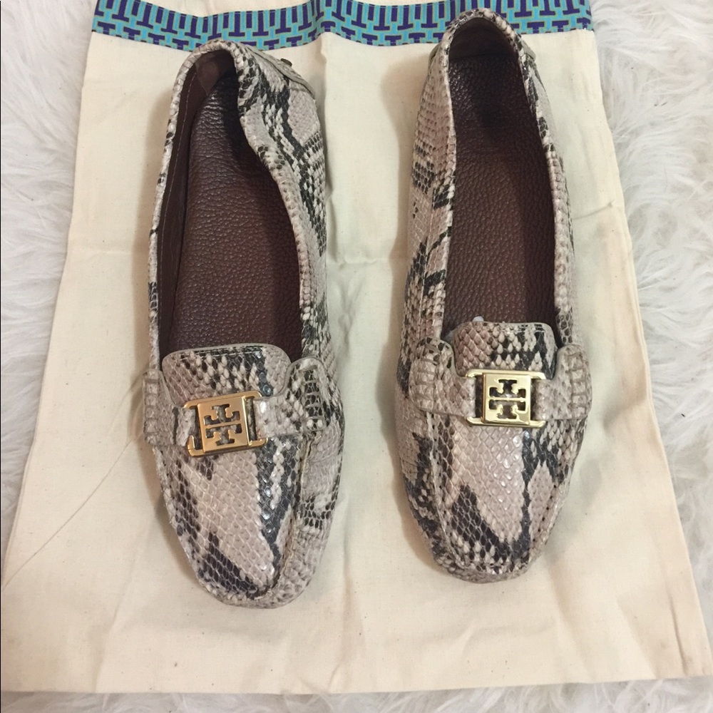 Tory Burch Kendrick Driving Moccasins Flats